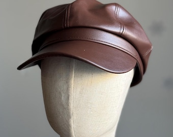 PU Leather Beret Cabbie Cap: Women&#39;s Baker Boy Hat