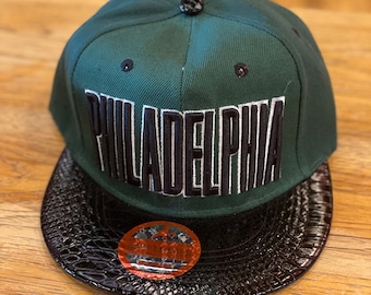 Czapka z daszkiem Philadelphia z haftem: czapka Urban Philly z płaskim daszkiem