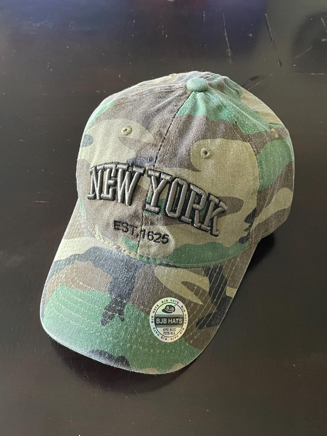 帽子 X FMCDBORN NEW YORKVINTAGEWASHED CAMOCAP BASICKS - 【残りわずか】【コラボ】Basicks x F.M.C.D / Born