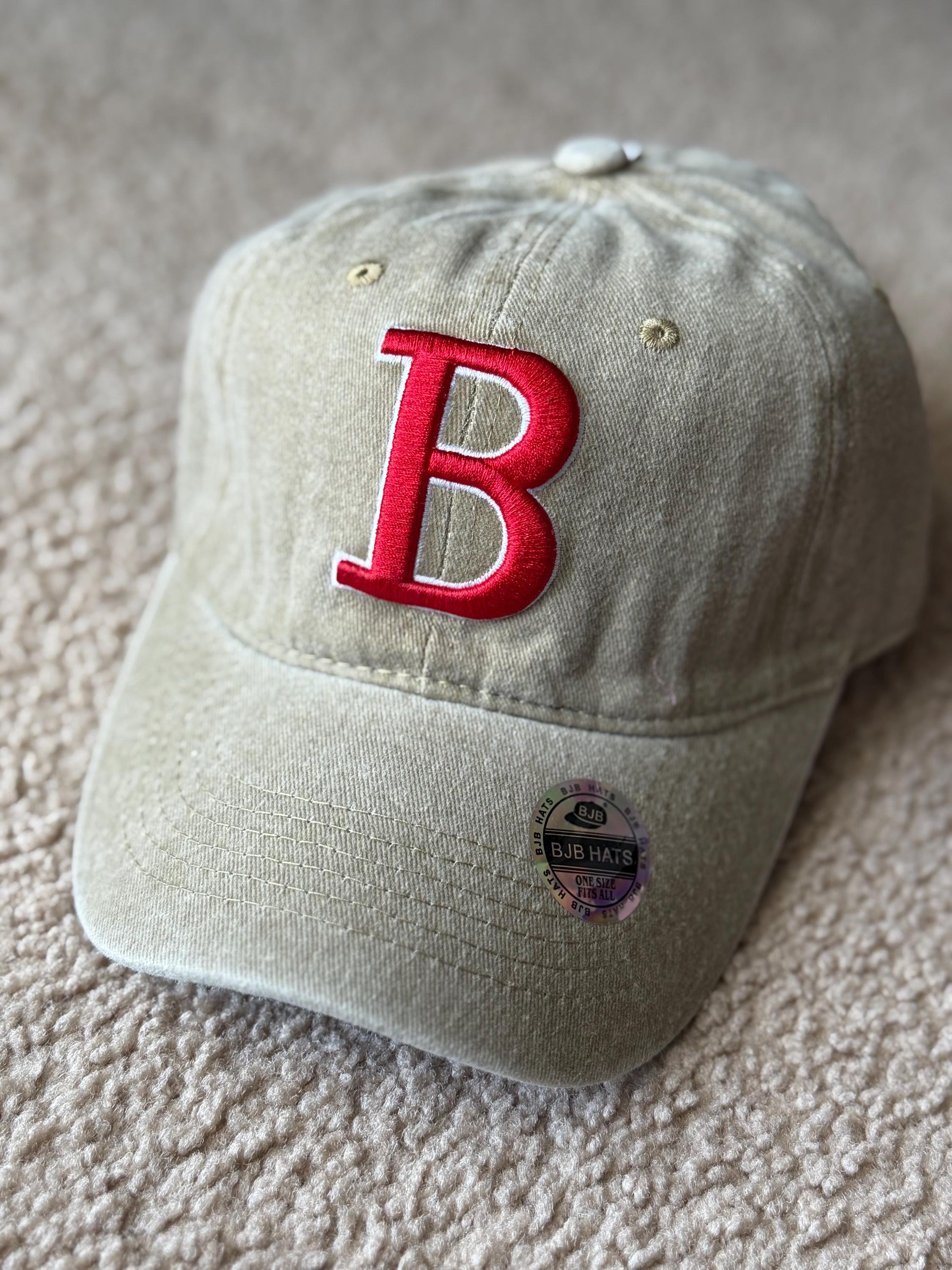 Letter B Embroidered Baseball Hat: Personalized Initial Cotton Cap
