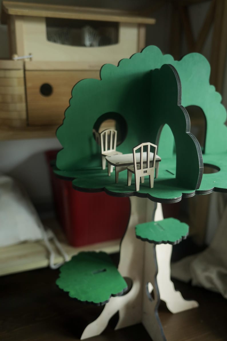 Handmade Wooden Oak Tree House, Montessori Nature Toy, Sylvanian Families Playhouse