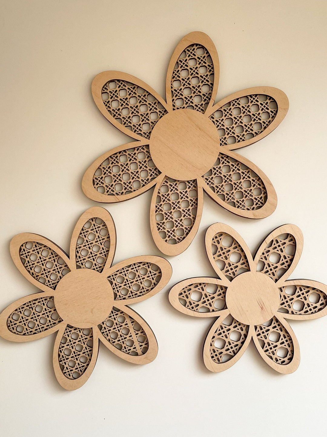 Rattan Daisy Wall Decor – Set of 3 Wooden Flower Nursery Art - Etsy