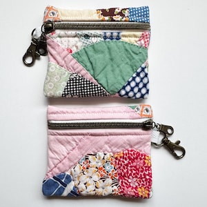 vintage grandmother’s fan quilt zipper pouch, repurposed antique quilt, feedsack fabrics, vintage quilt coin purse, credit/gift card pouch