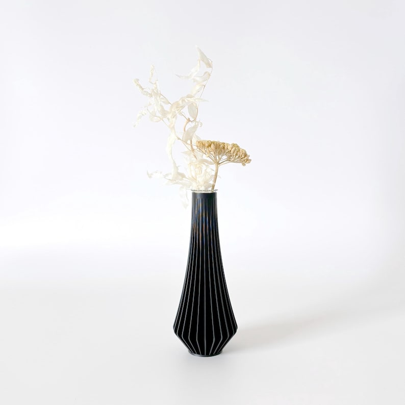 Minimalist Flower Bud Vase / Modern Table Centerpiece / 3D Printed