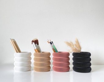 Pen Holder / Minimalist Japandi Desk Organizer