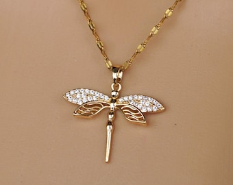Collier libellule en or, collier en acier inoxydable, collier à breloques libellule pour femme, bijoux libellule, cadeau d'anniversaire pour elle, libellule en or