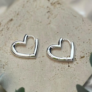 925 Sterling Silver Heart Hoop Huggie Earrings Silver Hoop Earrings for Women Minimalist Gift for Her Heart Huggie Earrings Hypoallergenic