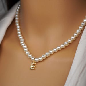Personalized Pearl Name Necklaces Custom Pearl Necklace Initial Pearl Necklace with Name Pearl Jewelry Gifts for Her Initial Necklace