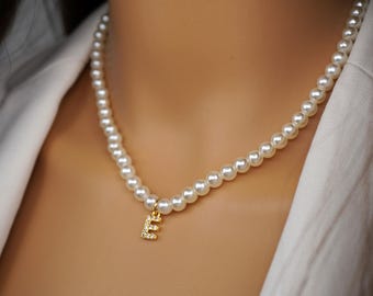 Collares de perlas personalizados con nombre, collar de perlas personalizado, collar de perlas con inicial y nombre, joyería de perlas, regalos para ella, collar con inicial