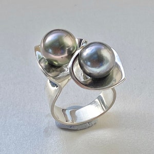 Natural Tahitian Pearl Solid Silver Designers Ring
