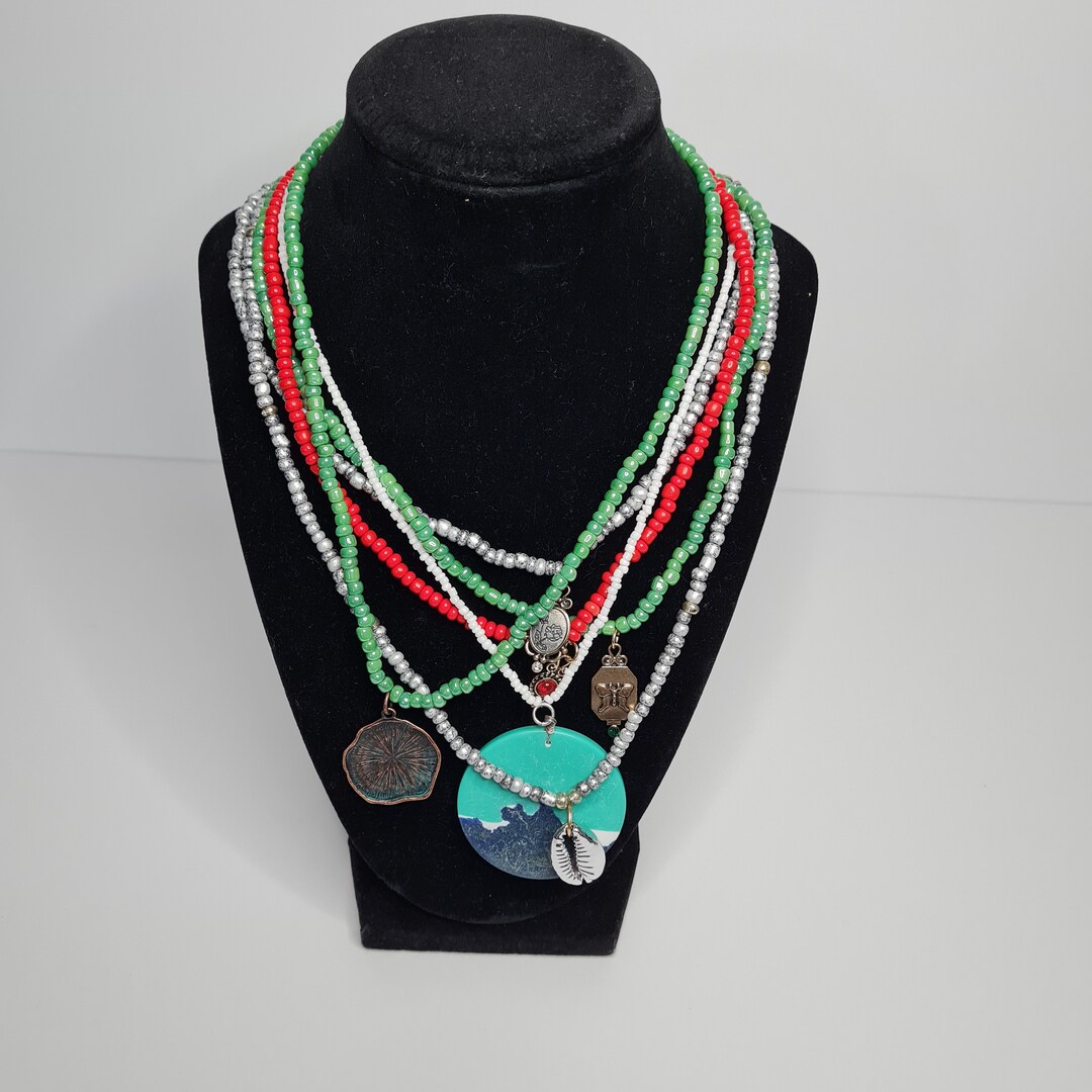 Necklaces Made of Beads and Featuring Special Figures. Women's