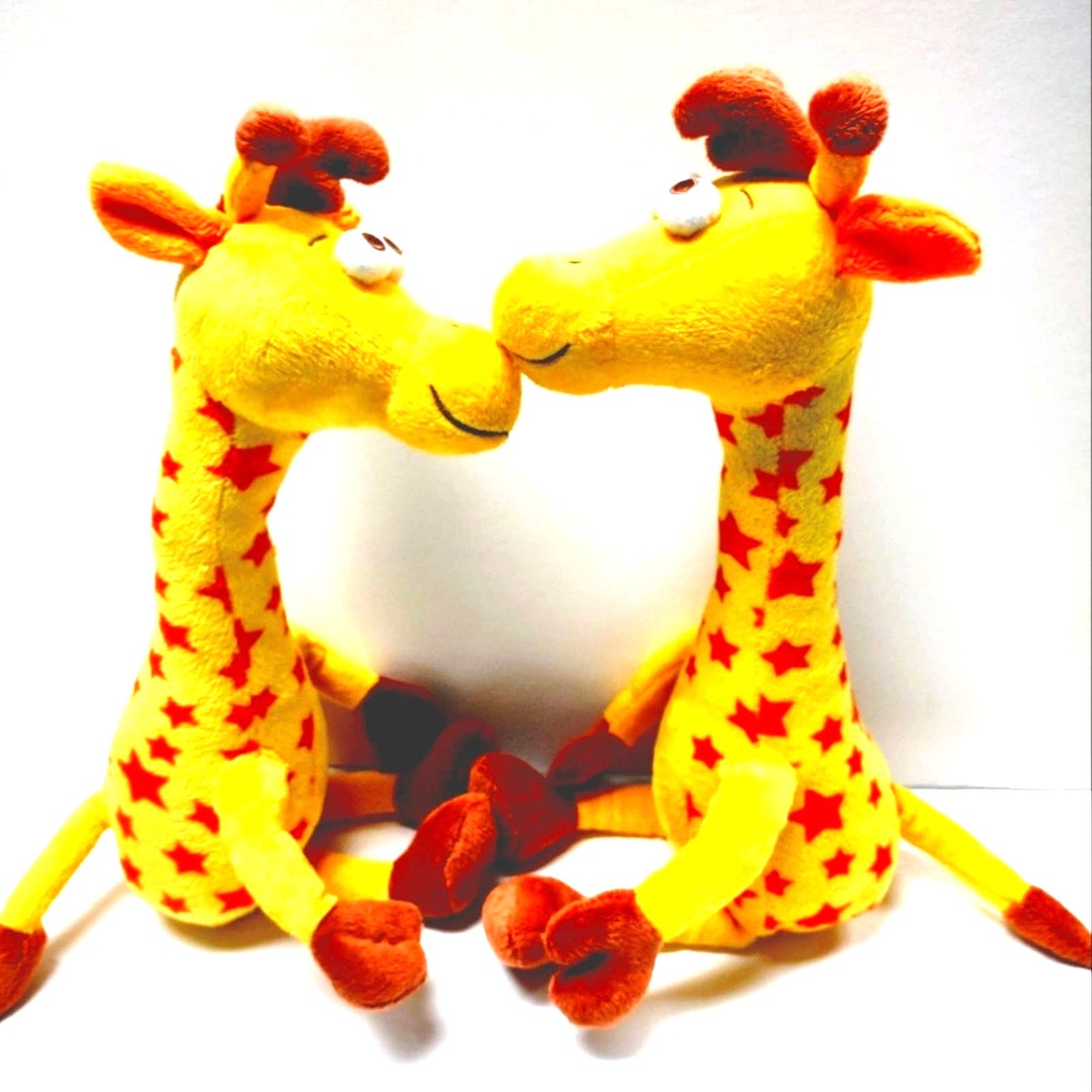 Toys R Us Geoffrey the Giraffe Stuffed Plush Animal Collectible Toy