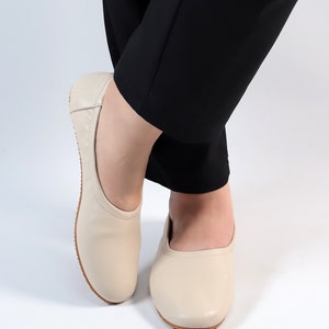 女性用フラットバレエ クリーム スムースレザー、ハンドメイド、イエメンスリッパ、ナチュラル、カラフル、スリッポン