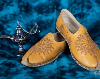 Jemenitische Senflederschuhe für Damen: Handgefertigte türkische Aladdin-Hausschuhe