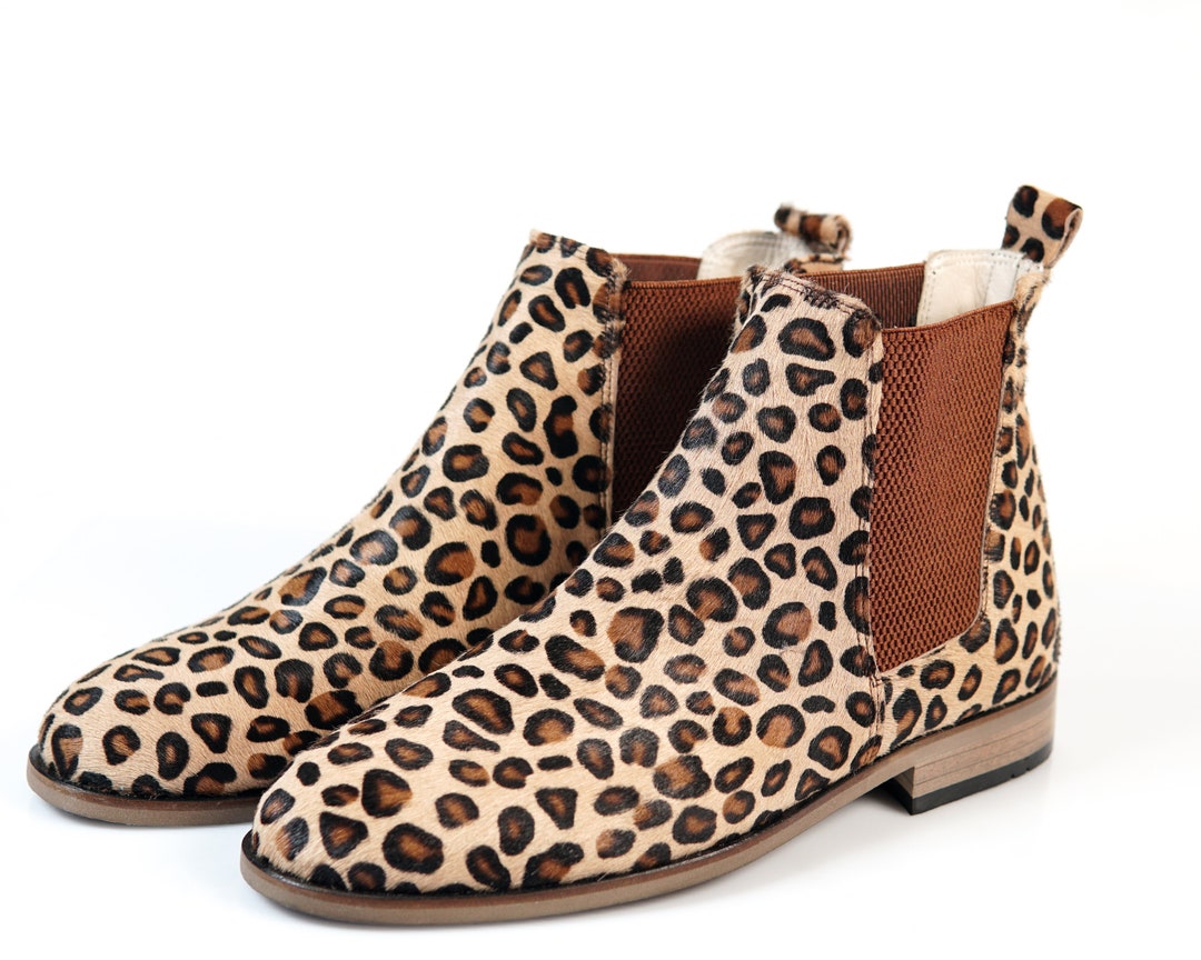Botas Chelsea de piel de becerro con estampado de leopardo hechas