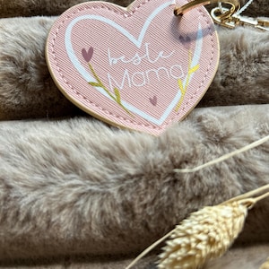 Personalized keychain, travel pendant, faux leather pendant, personalized gift, heart shape, pink, beige, gray,