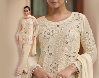 Creme Indo-Western Straight Paint Suit mit Perlen bestickt - Readymade