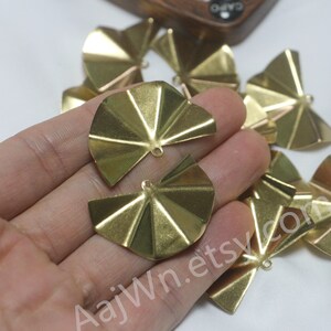 6 pezzi, ciondolo pieghevole in ottone smerlato per orecchini, ciondolo per collana in rame grezzo, accessori per ciondoli per gioielli, ciondolo a mezzaluna all'ingrosso