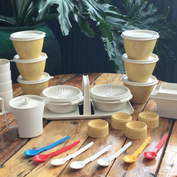 Boîte goûter Tupperware : Achat occasion | Boites à goûter Très bon état