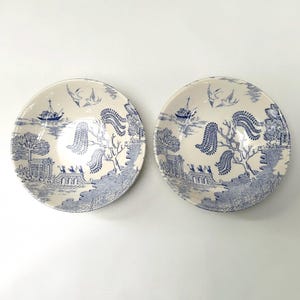Vintage Crown Lynn Kelston Blue Willow Bowls Set of Two | Collectible New Zealand Earthenware Pottery