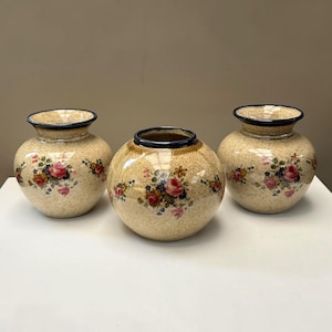 Vintage Robert Gordon Australia Annie's Range Trio Set Small Speckled Floral Vases