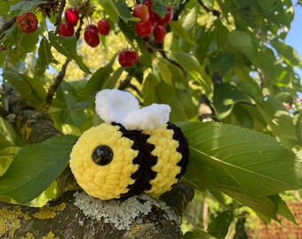 Mini abeilles crochet peluche