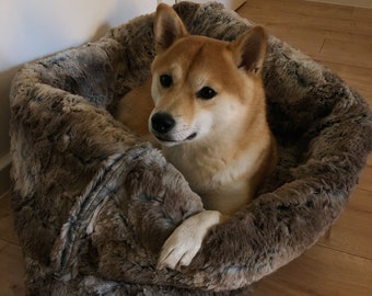 Schlupfsack, Kuschelsack, Kuschelhöhle von HS-Hundebett in Taupe oder Shadow