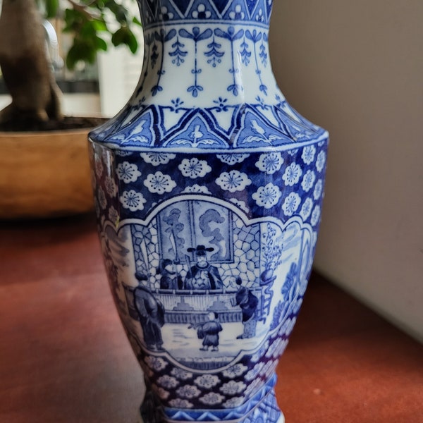 Antiek chinoise Delfts vaasje 23 cm