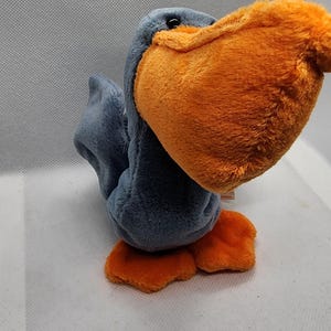 Scoop the Pelican TY Beanie 1996