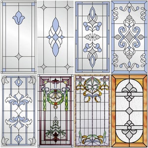 Könnte beinhalten: Ein Satz von acht Buntglasfenstern mit verschiedenen Mustern und Farben. Die Designs umfassen florale Motive, geometrische Formen und abstrakte Muster. Die Farben sind hauptsächlich Blau, Grün, Rot und Gelb.