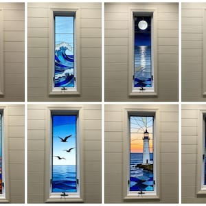 Puede incluir: Un conjunto de tres jarrones de cerámica de diferentes tamaños. Los jarrones tienen un acabado blanco mate y un diseño minimalista. El jarrón más alto mide aproximadamente 25 cm de altura.