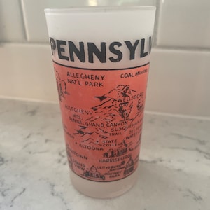 Vintage collector state souvenir glasses