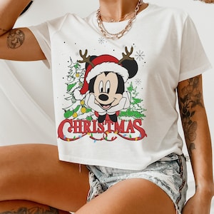 minnie christmas crop top, disney minnie christmas crop, christmas at disney tshirt, very merry christmas tee, disneyworld crop top