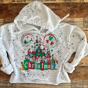 christmas sweatshirt, WDW retro christmas crop hoodie, christmas at DL crop long sleeve