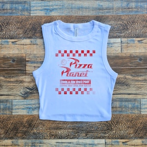 Pizza Planet Baby-T-shirt, WDW Toy Story Alien Pizza Crop, Happiest Place Pizza Crop, Pizza Lover, DLR
