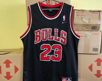 Vintage Nike NBA Chicago Bulls Michael Jordan Basketball Jersey Red Mens  Size 50 