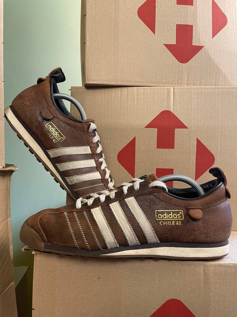 Ritual Hængsel Modtager Rare Adidas Chile 62 Mens Trainers Leather Brown Shoes UK 10 - Etsy New  Zealand