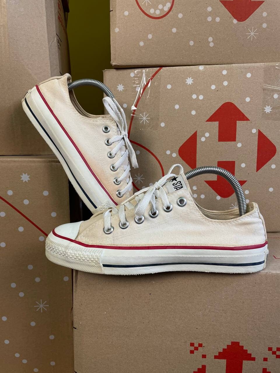 Converse white used 2025