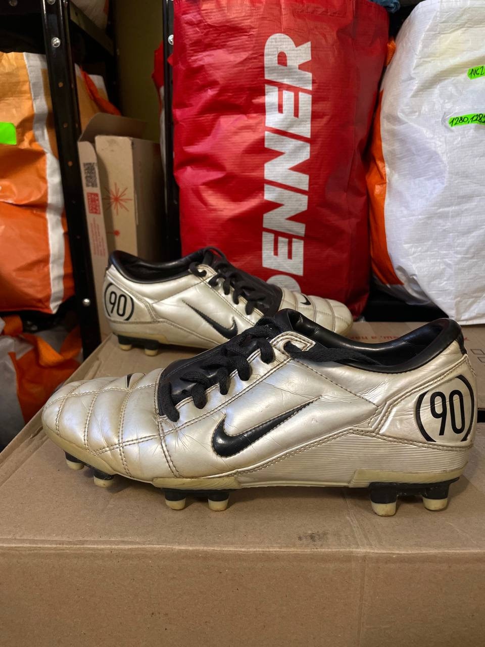 T90 trainers cheap
