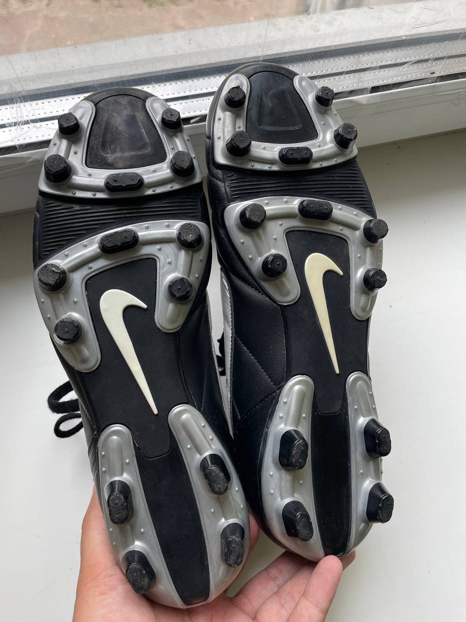 mens nike tiempo football boots