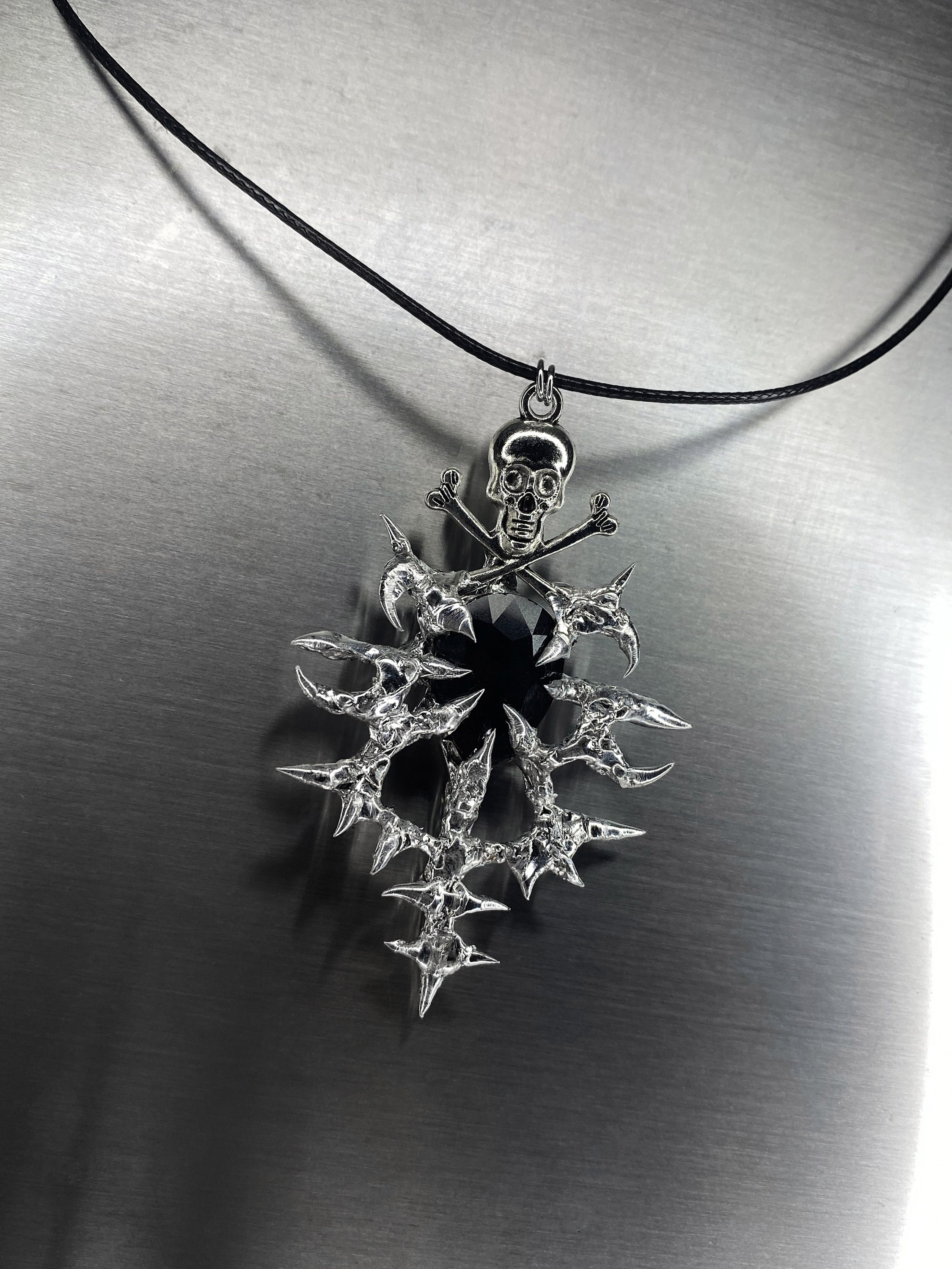 【新品未使用品】♡HYSFORM♡Necklace BALLISTIKBOYZ Spiky Cybersigilsm Brutalist Skull Sigil Necklace Statement