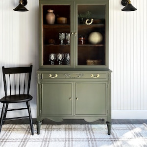 SOLD! Antique Hutch Hepplewhite China Cabinet Victorian Hutch Cottage Cupboard Modern Farmhouse Glass Display Case Dining Room Hutch