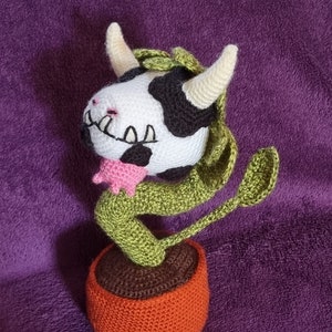 Crochet Cow Plant Pattern
