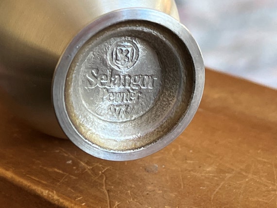Buy Vintage Selangor Pewter Vase | Small Classic Shaped Bud Buy Vintage Selangor Pewter Vase | Small Classic Shaped Bud