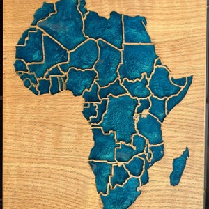 Mapa de África de resina epoxi, degradado Magic Blue, 23 x 37 cm, hecho a mano, ROBLE, madera recubierta con barniz de poliuretano semibrillante