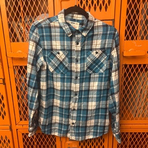 Classic Women’s Blue Flannel