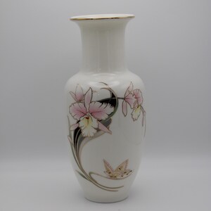 Vintage Japanese Fine China Iris & Butterfly Retro Vase