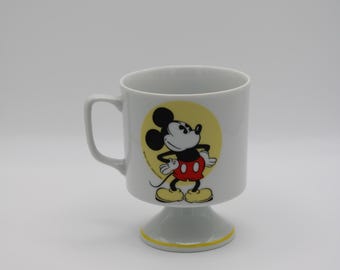 Vintage Walt Disney mickey Mouse White & Yellow Ceramic Mug