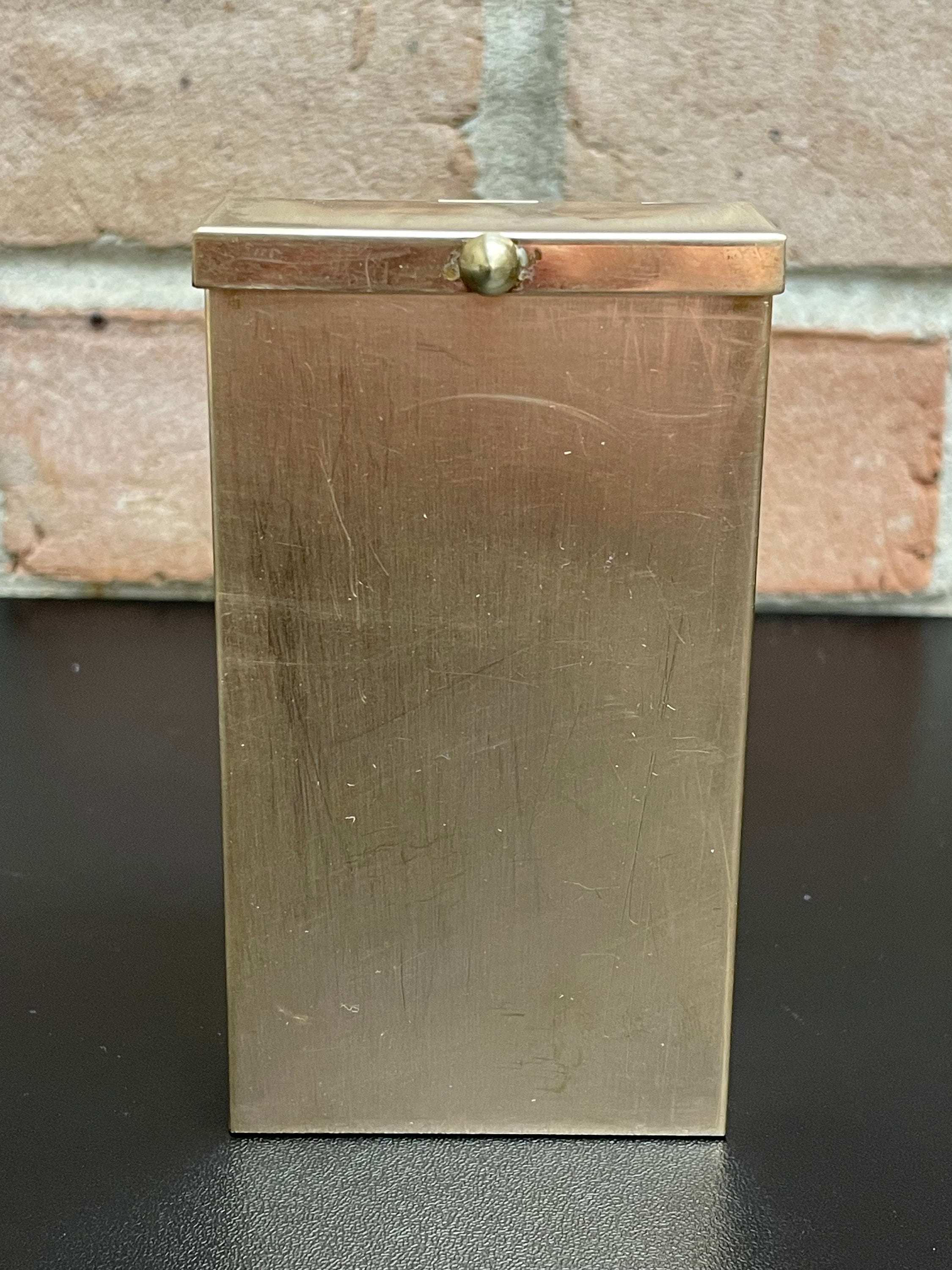 Antique Brass Paisley Cigarette Case (Regular Size Cigarettes