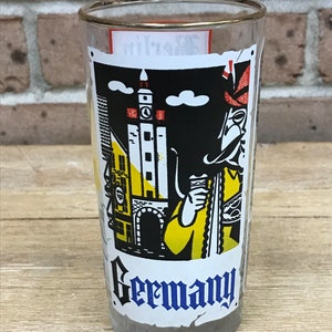Vintage Coca Cola Travel Glass - Niemcy - 5 3/4" Tall "Trink Coca-Cola" Coke Glass Vintage Reklamowe szkło Kitschy Barware Glass